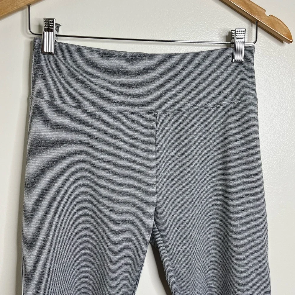 Justice Active Leggings Girls Size 18/20 Justice Logo in front &  back High Rise